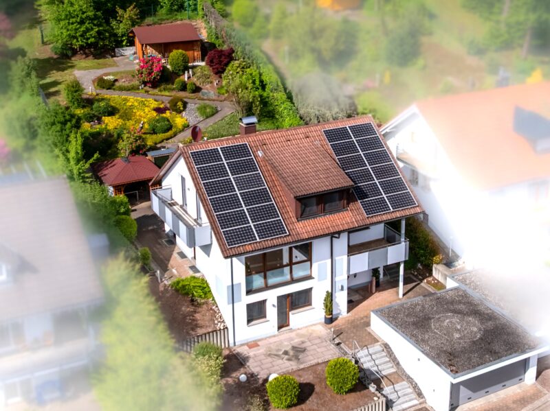 Wohnen mit Weitblick – exkl. Einfamilienhaus mit ELW in traumhafter Lage von Elzach